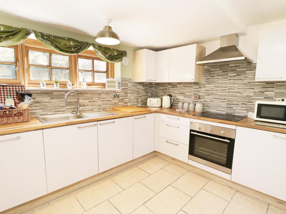 Loft Cottage Crakehall エクステリア 写真
