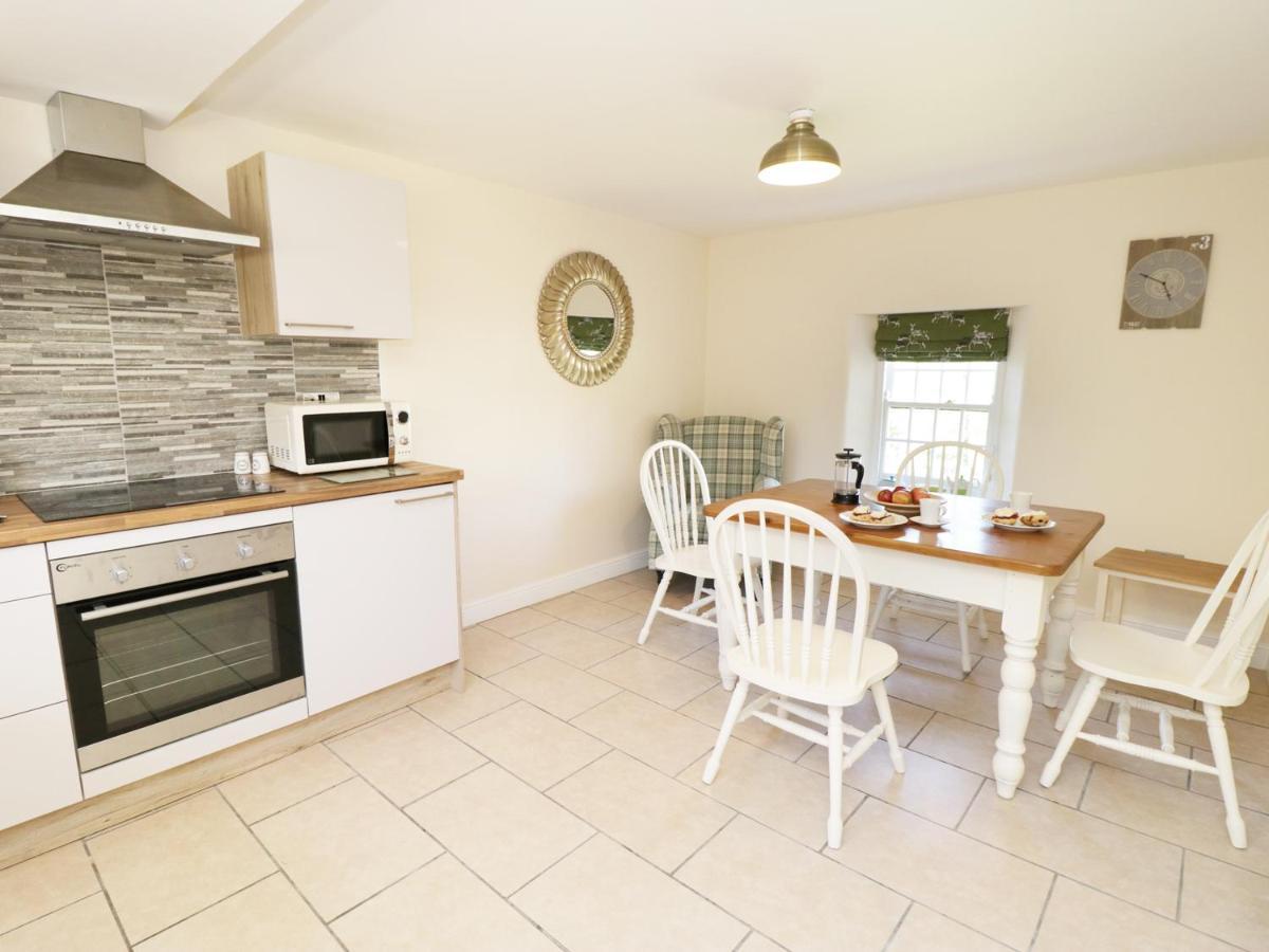 Loft Cottage Crakehall エクステリア 写真