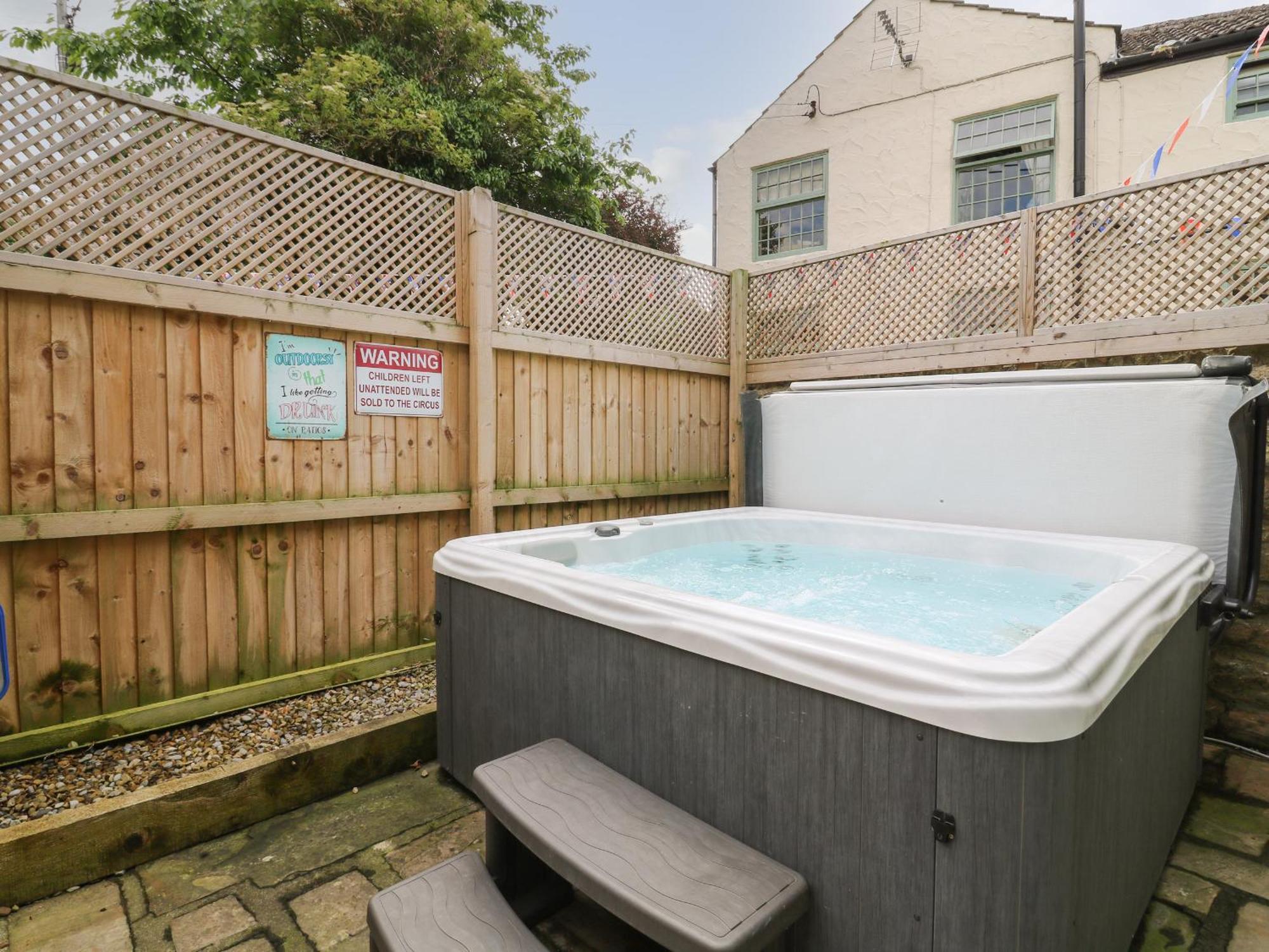 Loft Cottage Crakehall エクステリア 写真