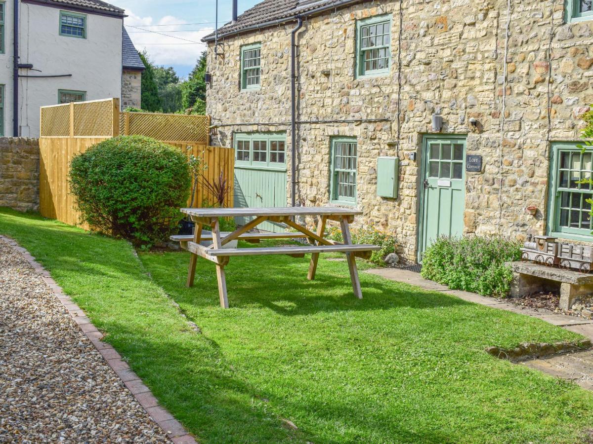 Loft Cottage Crakehall エクステリア 写真